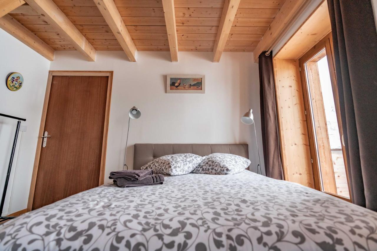 Le Saint Jo Bed and Breakfast La Féclaz Exterior foto