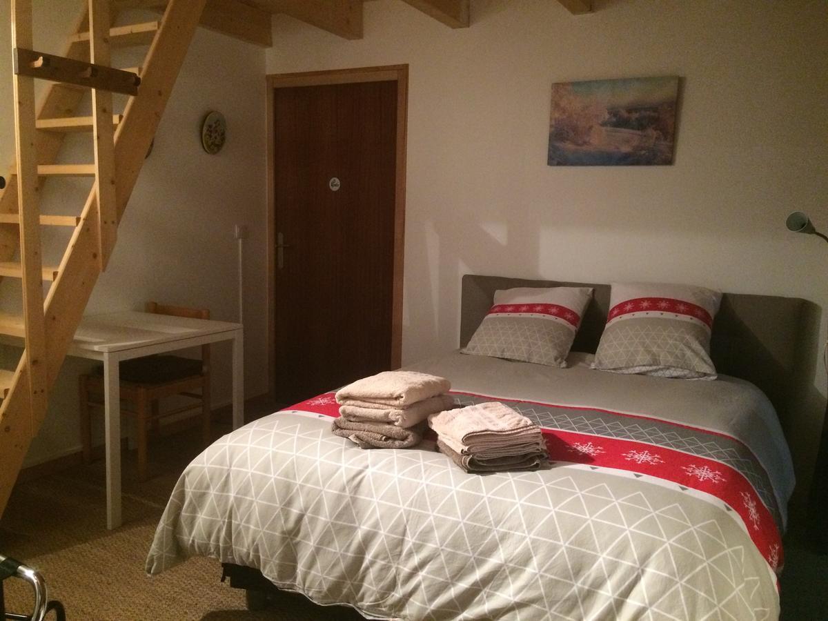 Le Saint Jo Bed and Breakfast La Féclaz Exterior foto